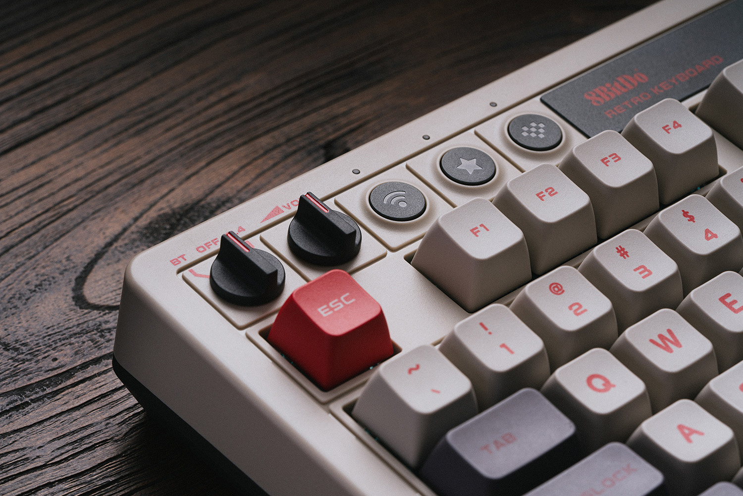 Teclado mecánico retro 8Bitdo, - Retro Gaming Keyboard reseña y precio